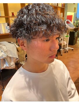 ブルーモスク トウキョウ(TOKYO) 波巻きパーマ