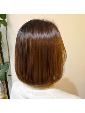 ル コワン ククー(Le coin coucou) 酸性ストレート