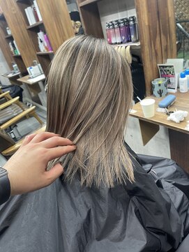 ラフ(LAFF) #バレイヤージュ#グレージュカラー#ボブウルフ#ココアベージュ