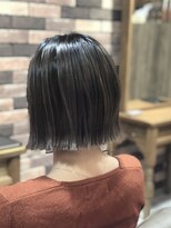 ホワイト 伊勢崎(WHITE) ブリーチ歴、暗染め歴をリペア！ナチュラルバレイヤージュ☆
