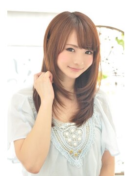 アディクト イースト 東陽町東口(addict EAST) 美人度が増すツヤストレートロング＿アッシュベージュ［東陽町]