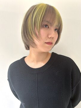 コト 福井大和田店(coto) 福井　大和田　デザインカラー　ハイトーン　ショートボブ