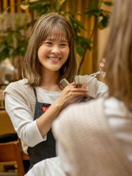 バグスドゥア(Bagus dua)の写真/【無料駐車場あり】時間がないママこそ頼れる美容師がオシャレの鍵！朝が一気にラクになる似合う髪型に◎