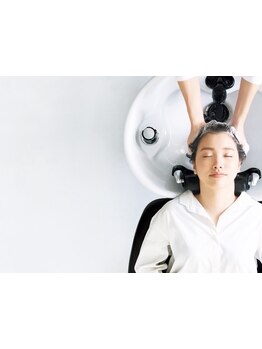 【練馬高野台駅北口駅構内】 頭皮ケアから導く『幹細胞スパ』がおすすめ＊頭皮の汚れをスッキリと♪