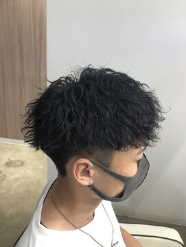 オーシャントーキョー(OCEAN TOKYO) メンズパーマツイスパ波巻きスパイラルマッシュセンターパート