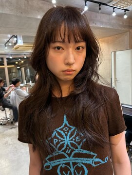 ナループロア ルームー(Nalu pu loa ROOMOO) レイヤーカット/海外風レイヤーカット/ブラウンカラー