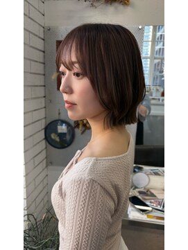 レイリー(Reilly) 【minami】レイヤーボブ