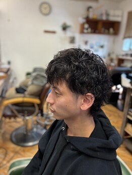 ヘアーフィーノ(hair fino)の写真/メンズパーマが人気の[fino]一人ひとりに合わせたスタイルをご提案。駅徒歩1分でアクセスも抜群★