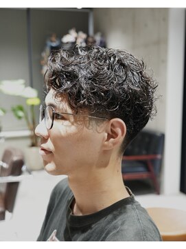 メッツ 原宿(METS) MEN'S/ニュアンスパーマ×テーパーフェード/メンズパーマ