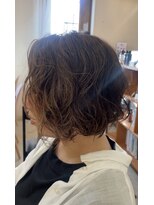リンド(Lindo) くせを活かすショートボブ