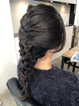 ギフト リビング(Gift Living) えび編み＊ヘアセット