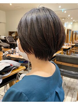 ジョエミバイアンアミ(joemi by Un ami) 【joemi】くせ毛カバー/小顔カット/甘辛ショートボブ 高橋 和人