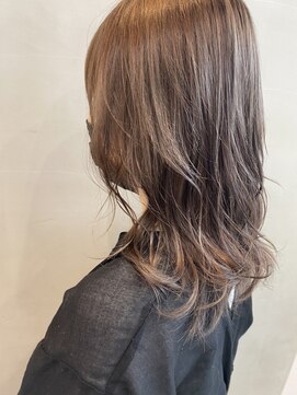 ブランシェ JR勝川駅前店 赤み消しベージュ