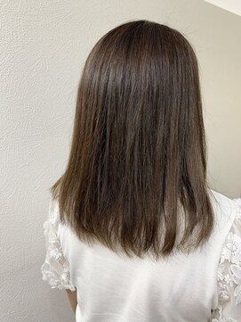 プティバーズ(Petit Base) スモーキーベージュカラ