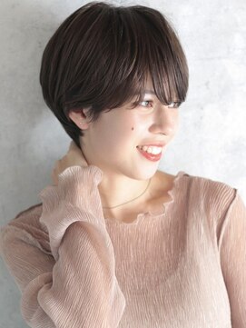 ビュートリアム ギンザ(BEAUTRIUM) ツヤ髪◇シンプルな大人マッシュショート