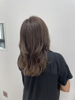 アパルトメント ジェシカ(l'appartement de Jessica)&nbsp;白髪ぼかしハイライト