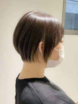 フィーユ(feey) 【透明感×丸みショートボブ 武蔵新城】feey