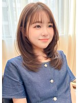 ルエ(rue) 大人可愛い30代40代グレーベージュストレートレイヤーロング黒髪