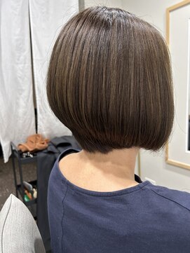 ココヘアー(hair) 前下がりショートボブ×グレージュ