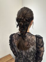 リリアーナ(LILIANA)&nbsp;池袋 ヘアセット ヘアアレンジ　編み下ろし♪