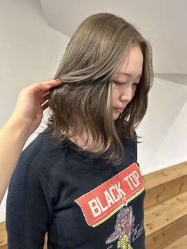 ディスカバード(Discovered) Olive beige