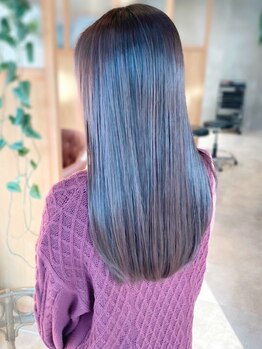 デイル(Daylu)の写真/毛先までたっぷりの潤いをギュッと閉じ込める☆“Daylu”こだわりのトリートメントで、きらめく艶髪へ♪