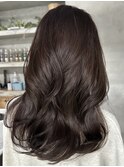 レイヤーボブハイライトブリーチレイヤーハイトーングレージュ