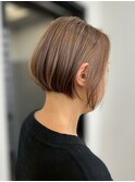 【似合わせ白髪ぼかし】細めハイライト/くすみベージュ/ボブ