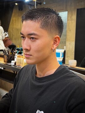 ビンゴ 高松店(BINGO) 1440黒髪スキンフェード刈り上げボウズフェード高松バーバー