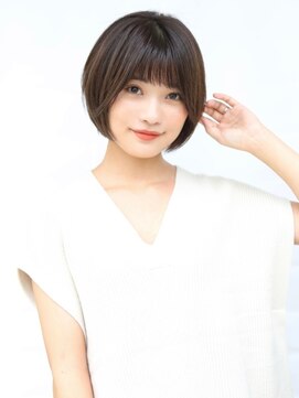 ○Lirios（リリオス）中山○甘さのあるショートボブ