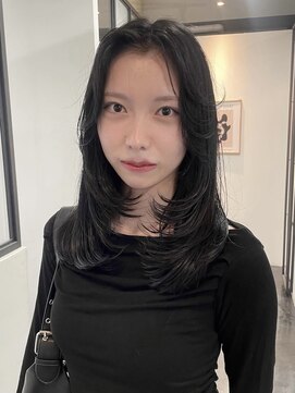 ミュウアンド(Mew＆) 【@re_n___】レイヤーカット