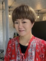 ウル(Ulu.) 30代40代大人マッシュショート白髪ぼかし×多摩センター
