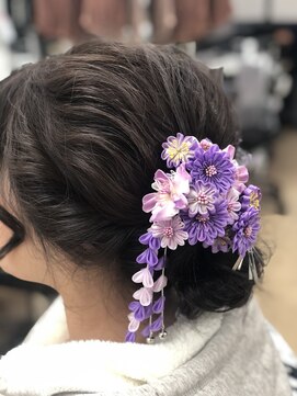 ヘアースタジオ ピーチ(Hair Studio PEACH) ふんわりアップスタイル