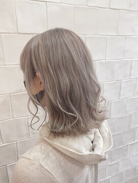 アンスールミミ 南草津店(Ansur mimi) ミルクティーグレージュ