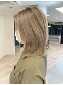 くすみ系ミルクティー【ケアブリーチ、イルミナカラー、池袋】