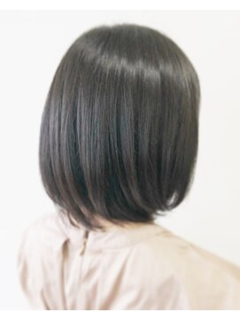 ハートボックス 四谷店(Heart box) 大人の艶感ボブ