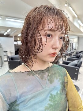 ヴェイン 渋谷(vain) コテ巻き風パーマレイヤーボブパーマオレンジブラウン渋谷