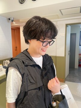 エミィ(emme) 【emme×石崎 】ハンサムショート/透明感カラー