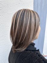 ジィップクリニカ(Zip clinica)&nbsp;白髪ぼかしハイライト 担当-木村優伽
