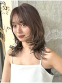 ワンカール顔周りレイヤーミディアムヘアシースルー大人可愛い