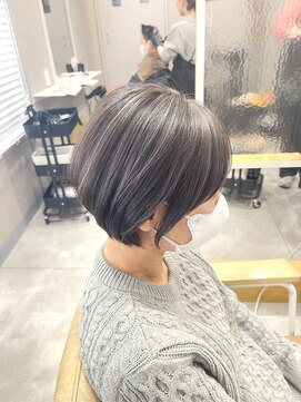 グロウ バイ フェイス(GLOW by face) パープルグレージュ白髪ハイライト