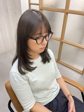 アレクサ 保谷(ALEXA) レイヤーカット　マットオリーブ