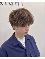ブライト(BRIGHT)&nbsp;マッシュ緩めスパイラルパーマ静岡メンズ