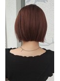 軽いラインのあるボブ