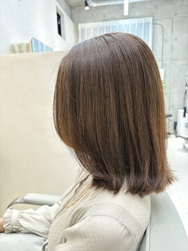 プルト(PLUTO) 乾かすだけでやわらか質感のナチュラルボブ