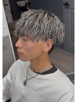 ハーツ バイ レックス 中野(HEARTS by rex)&nbsp;ツイストスパイラル/ホワイトハイライト／中野駅