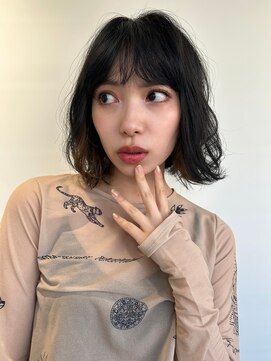 カバーヘア ブリス 北浦和(COVER HAIR bliss) くせ毛風黒髪外ハネくびれミディアムウルフp1北浦和20代30代40代