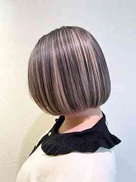 エヌプラスリタ 近鉄八尾(N+lita) 黒髪クラゲヘアーオリーブグレー小顔ココアベージュ