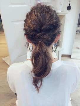 ベルズヘアー(Belle's Hair) クシュっとポニー