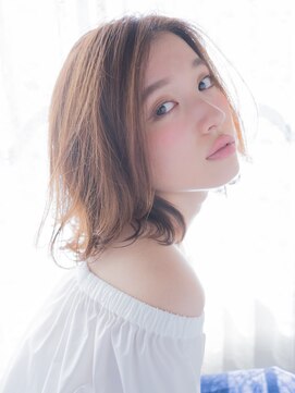 オジコ(ojiko) ☆月曜営業☆ojiko.大人可愛いゆるふわ外はねミディアムボブ